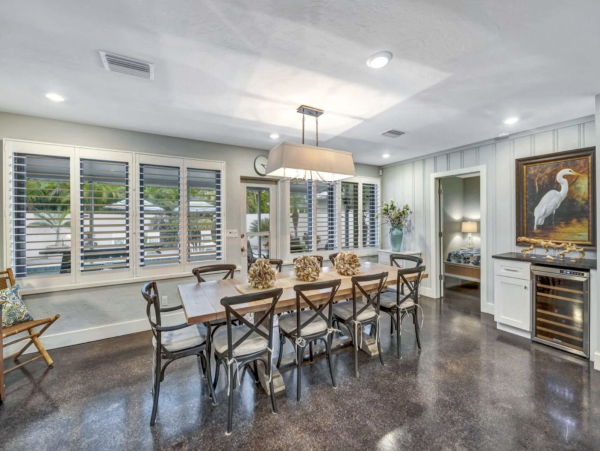Lido Key Vacation House with Pool Near St. Armands Circle